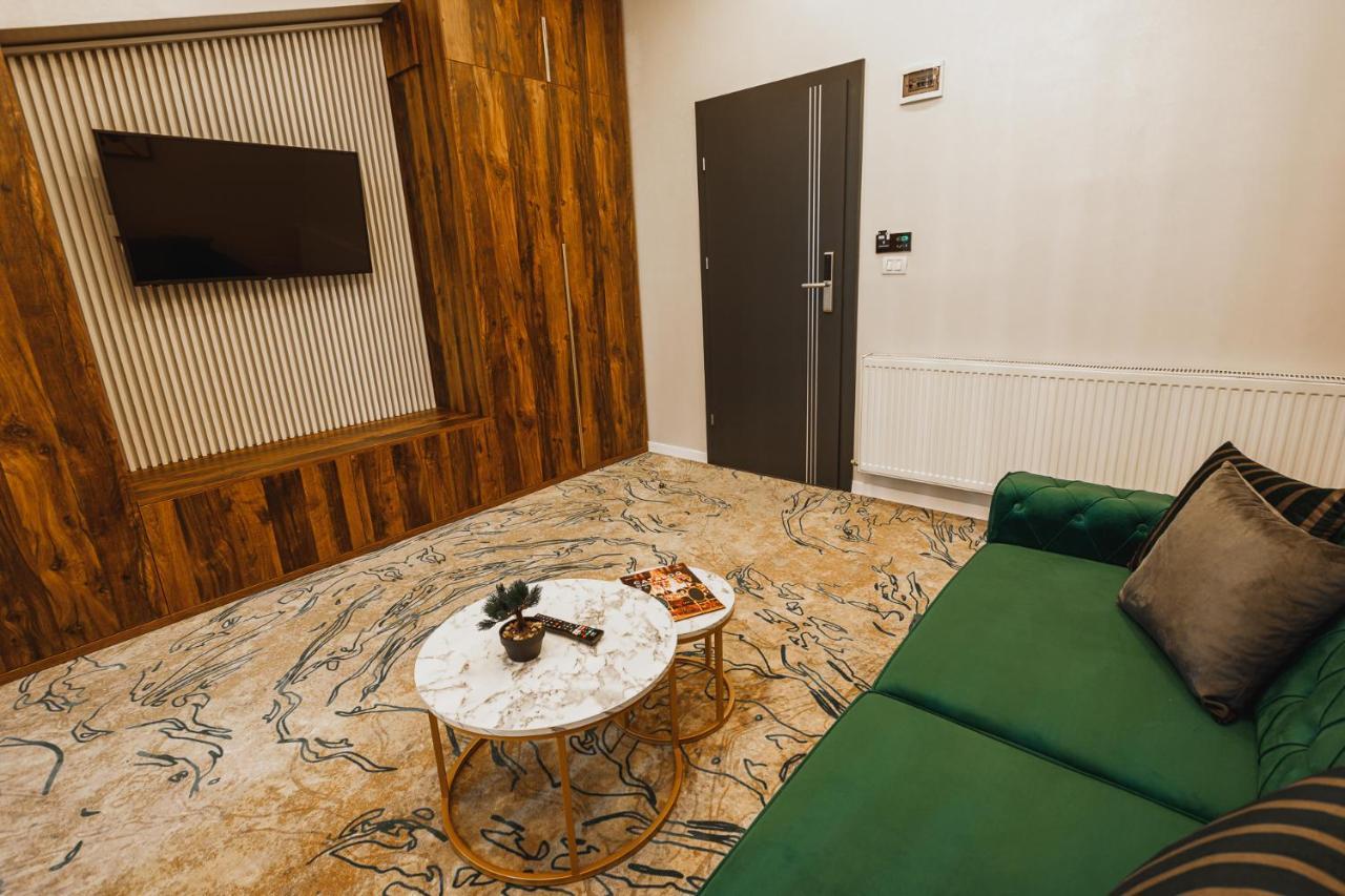 Motel Andra Tecuci Esterno foto