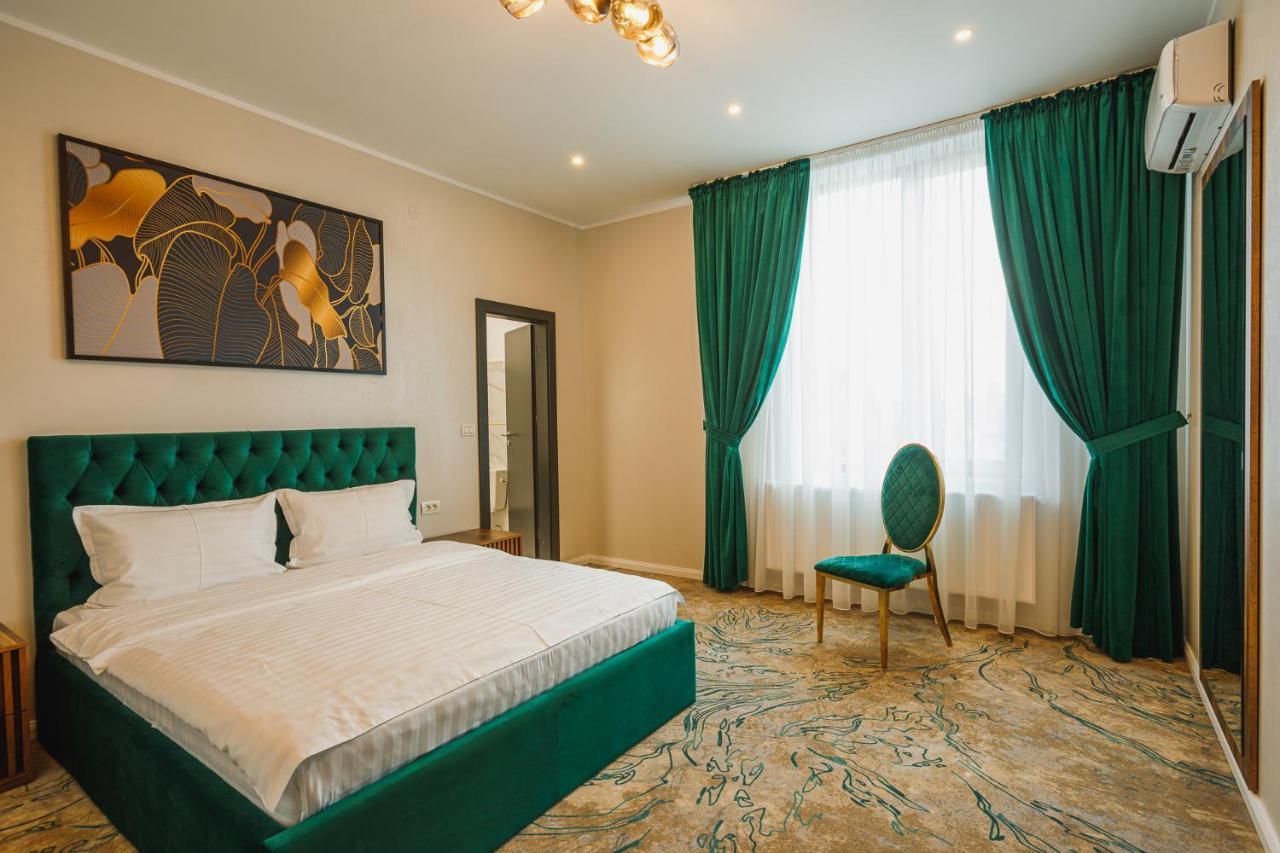 Motel Andra Tecuci Esterno foto